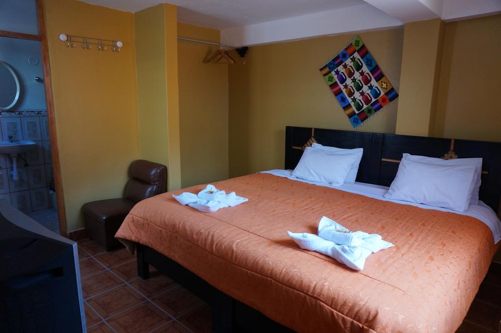 אויאנטאיטמבו Wasi Away Hostel מראה חיצוני תמונה