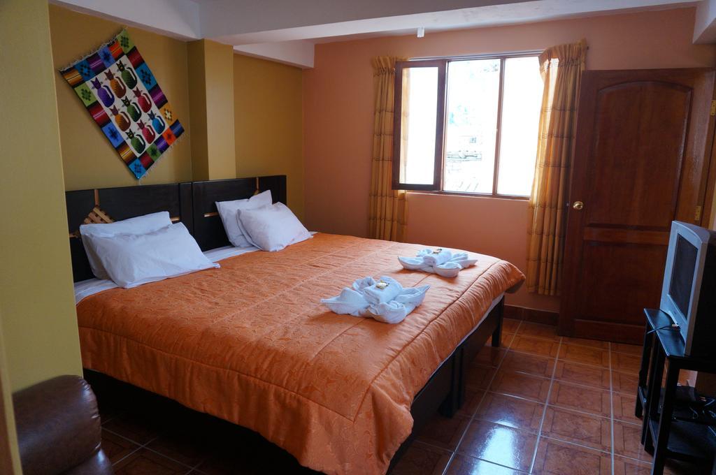 אויאנטאיטמבו Wasi Away Hostel מראה חיצוני תמונה