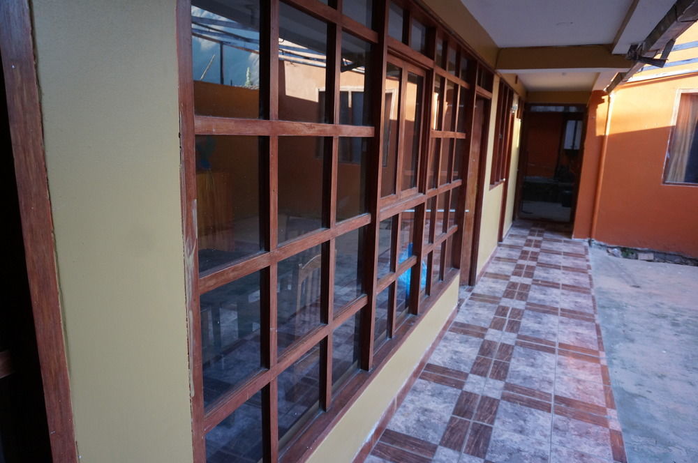אויאנטאיטמבו Wasi Away Hostel מראה חיצוני תמונה